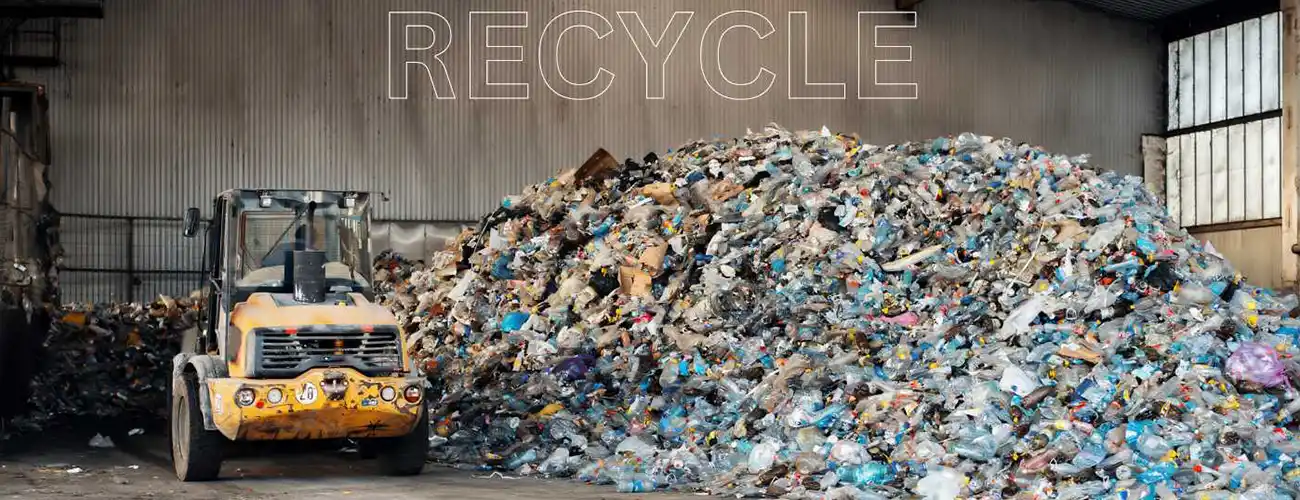 Plastic Recycling Comparing Mechanical and Chemical Pathways
